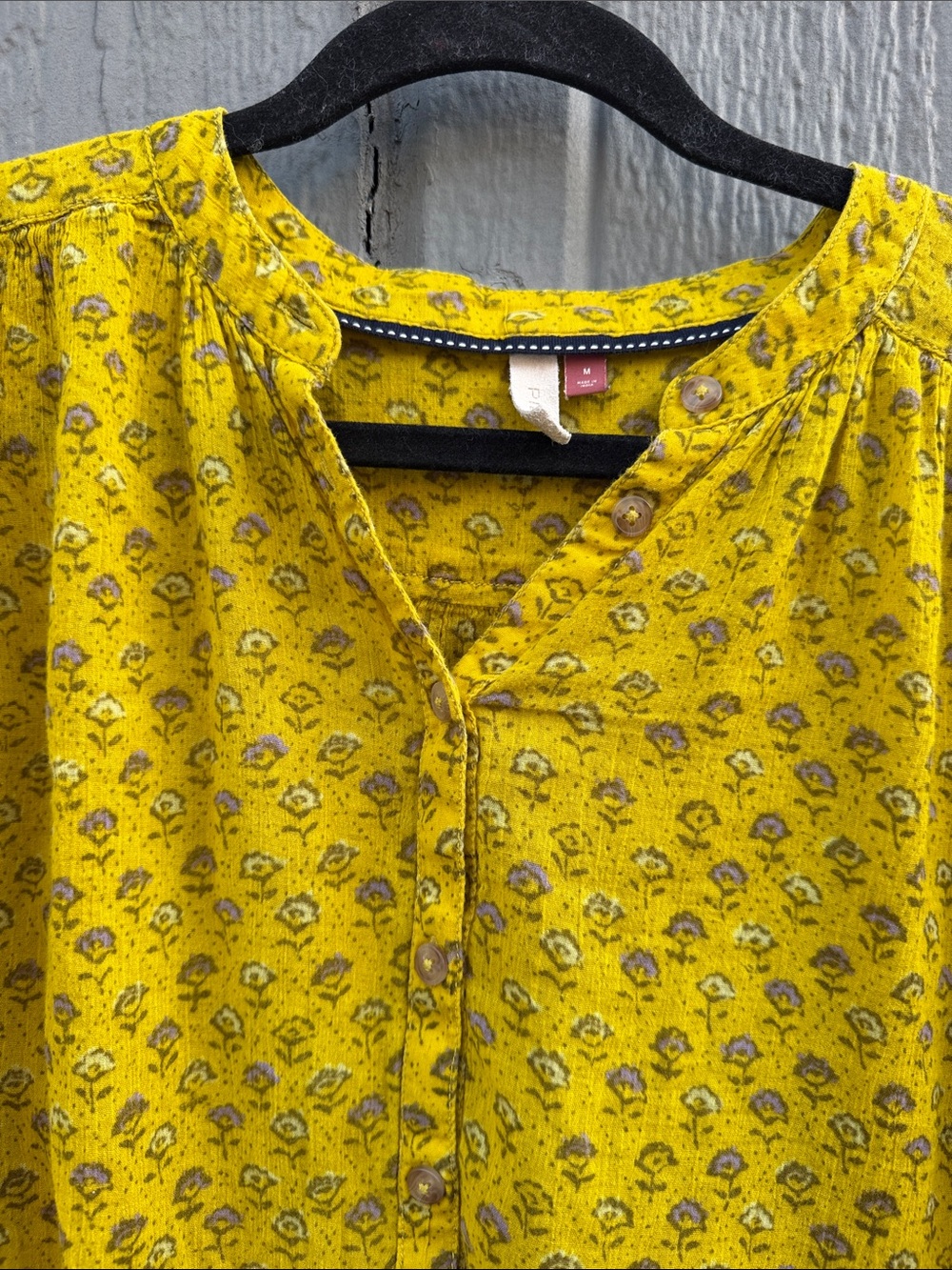 Anthropologie Pilcro Printed Batwing Floral Button-Front Blouse Size: M - Picture 5 of 9